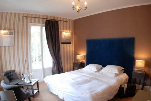 Domaine De Joinville Hotel