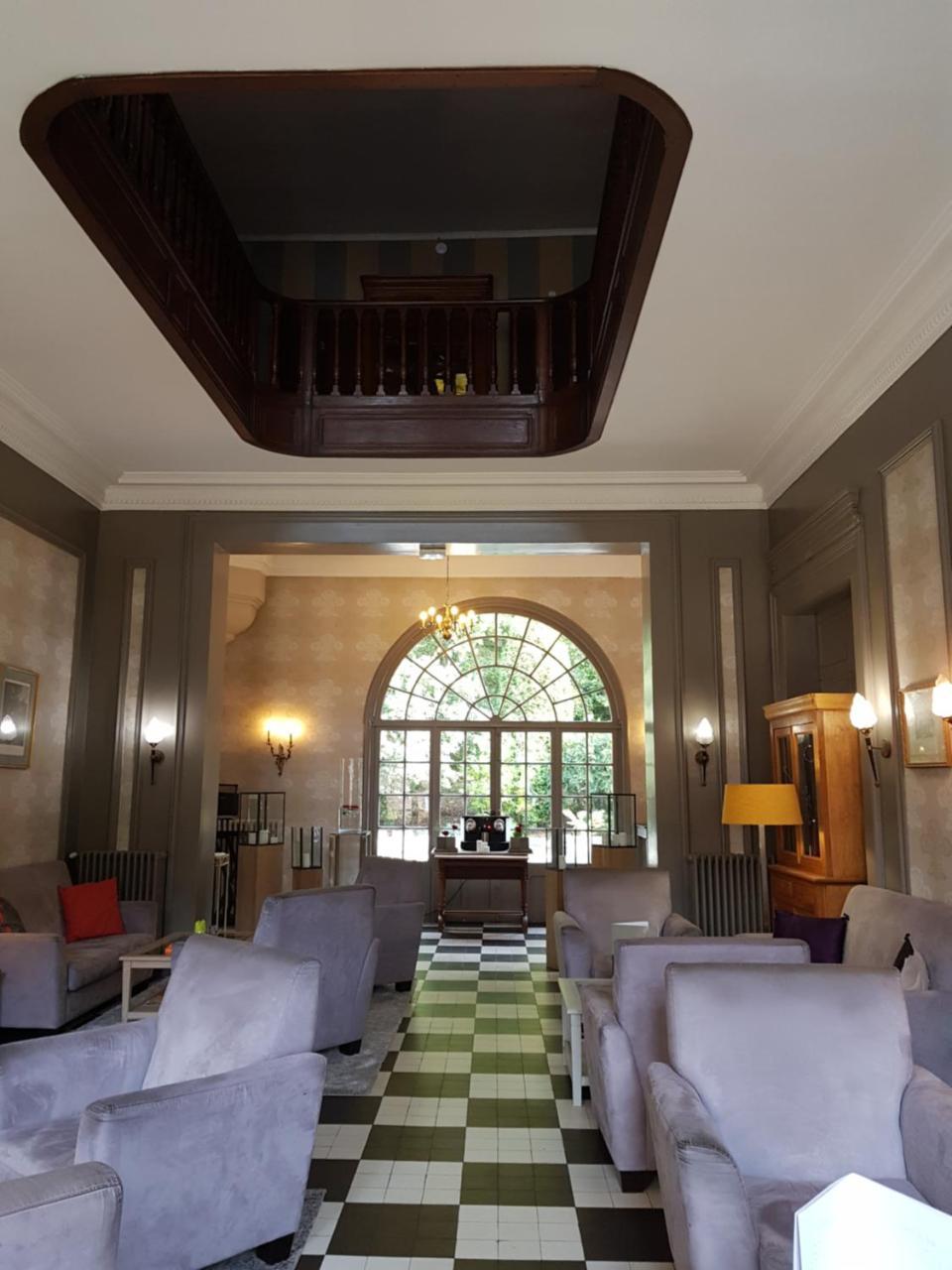 Hotel Domaine De Joinville 3*